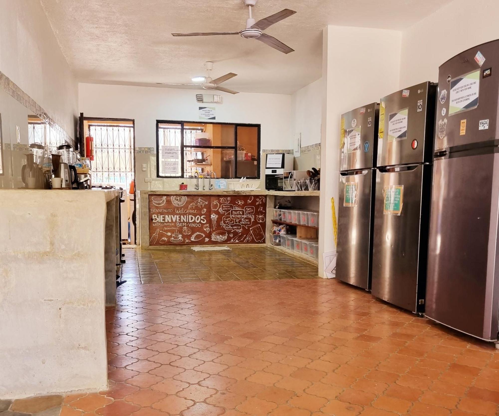 Casa Pura Vida Surf Hostel - Tamarindo Costa Rica Ngoại thất bức ảnh