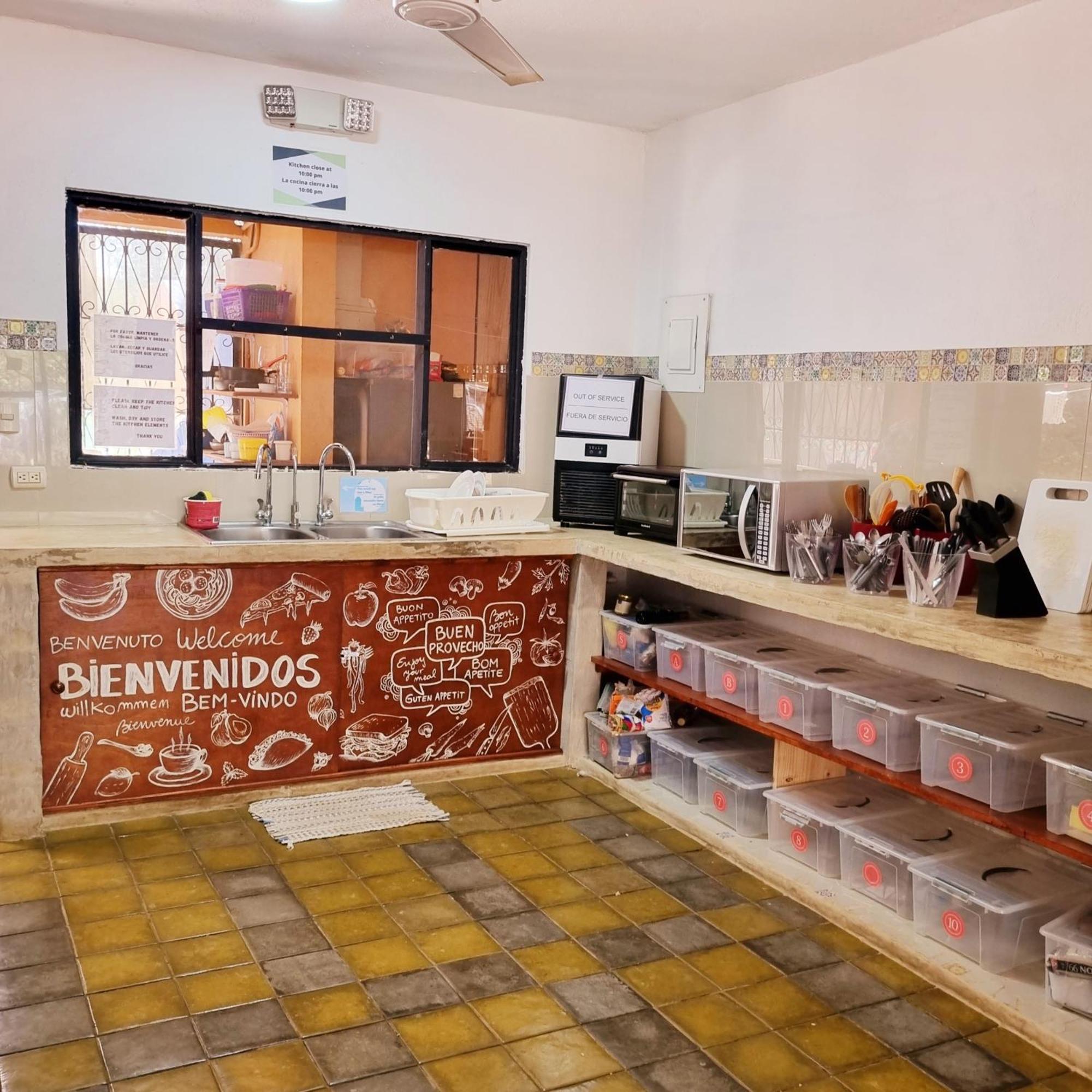 Casa Pura Vida Surf Hostel - Tamarindo Costa Rica Ngoại thất bức ảnh