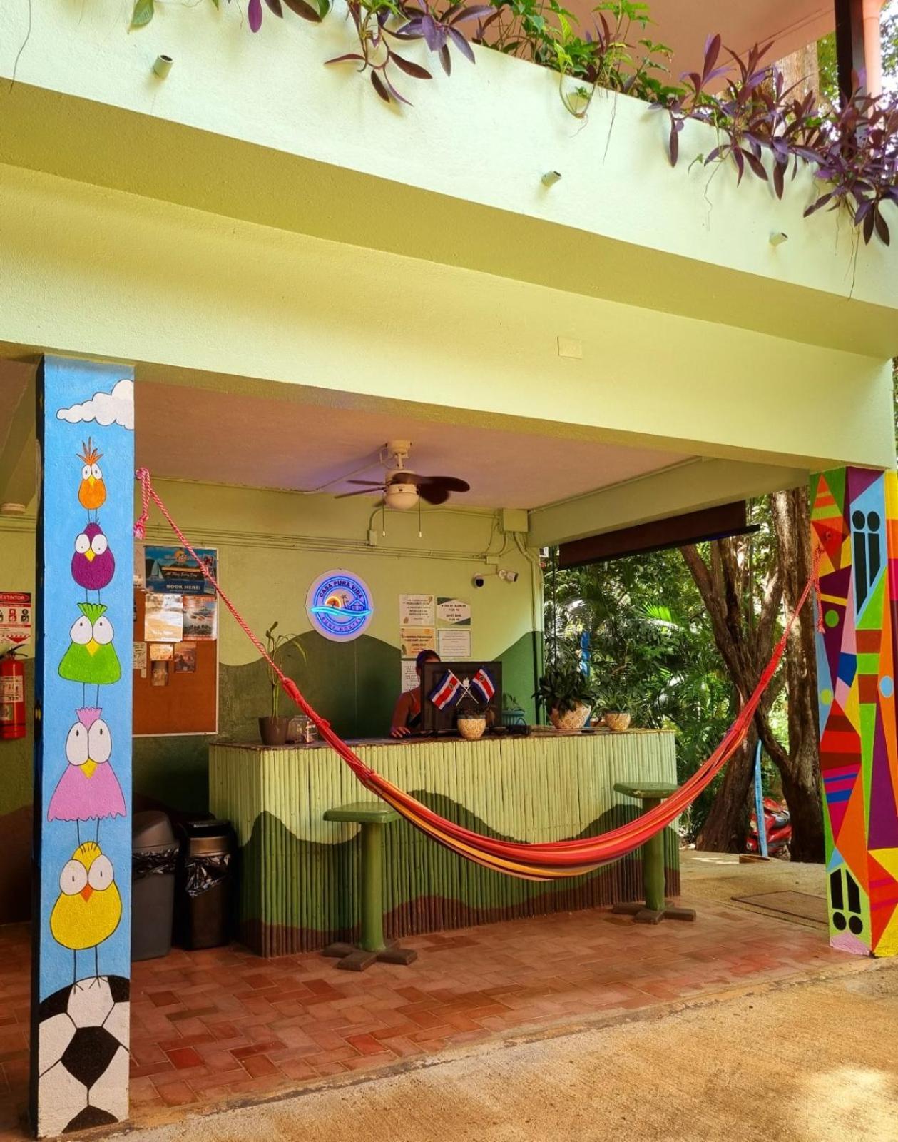 Casa Pura Vida Surf Hostel - Tamarindo Costa Rica Ngoại thất bức ảnh