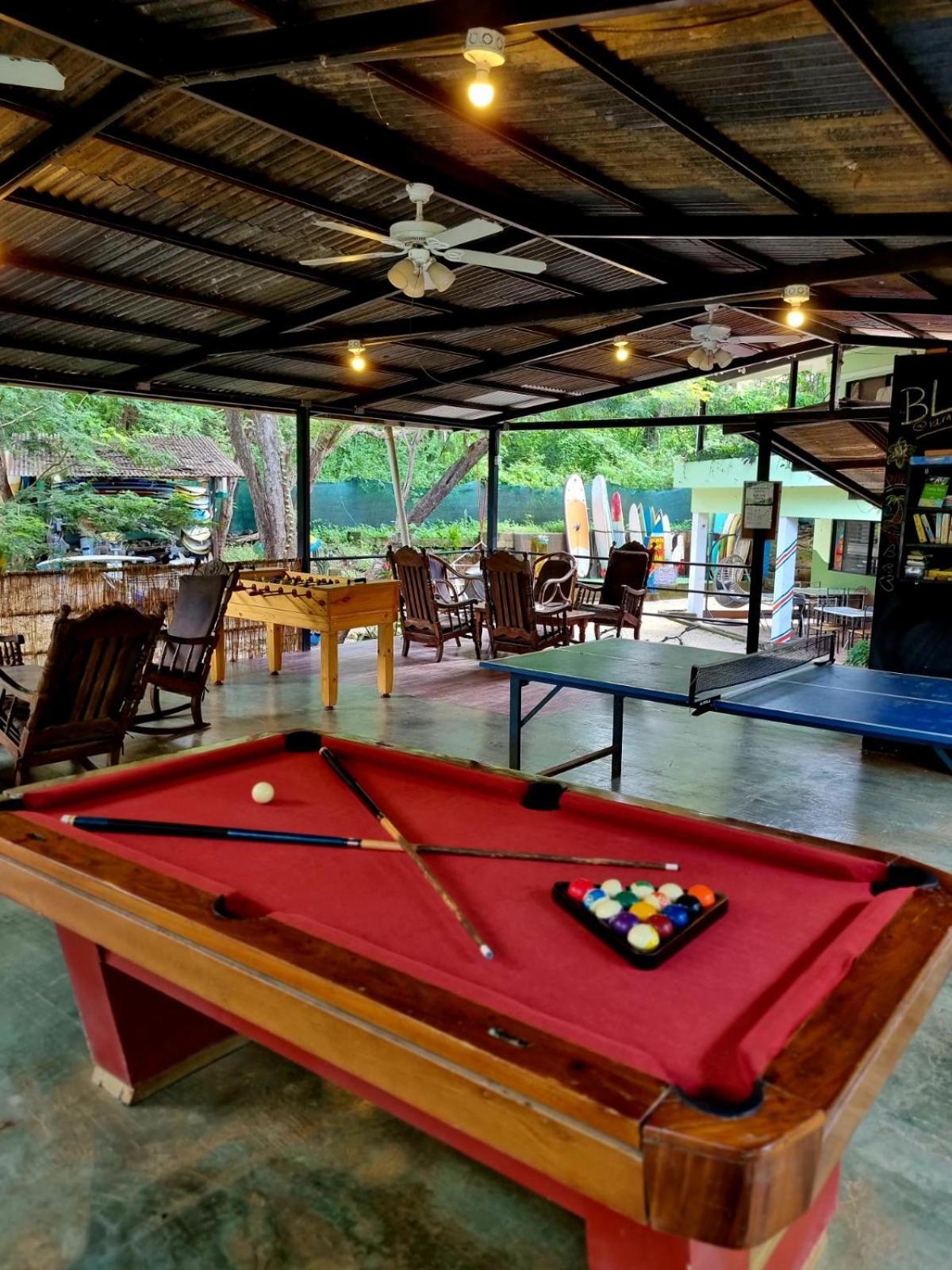 Casa Pura Vida Surf Hostel - Tamarindo Costa Rica Ngoại thất bức ảnh
