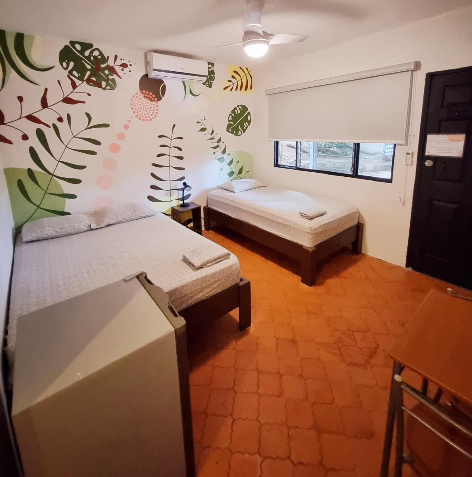 Casa Pura Vida Surf Hostel - Tamarindo Costa Rica Ngoại thất bức ảnh
