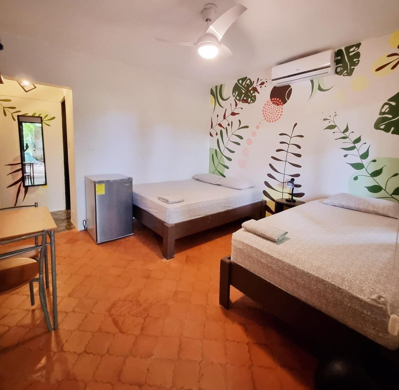 Casa Pura Vida Surf Hostel - Tamarindo Costa Rica Ngoại thất bức ảnh